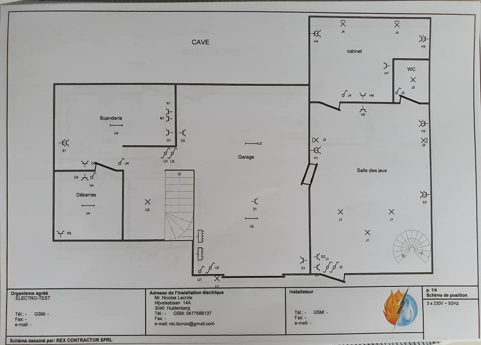 plan d'une maison avec les différents emplacements pour les raccordements électriques